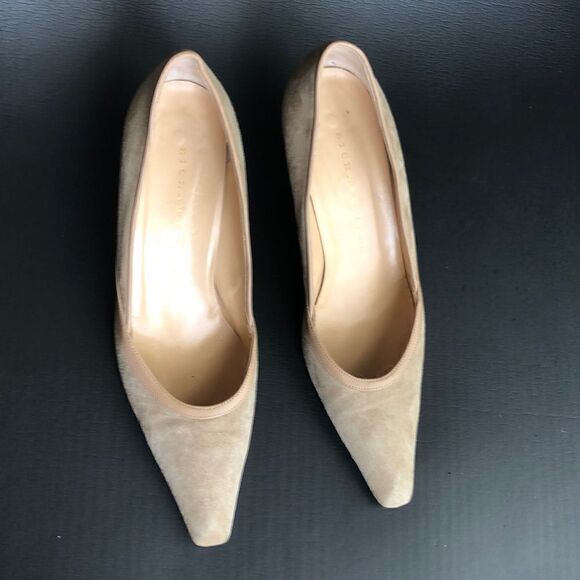 COPY - Richard Tyler Designed Vintage Y2K Suede Kitten heeled Pumps - Picture 2 of 8